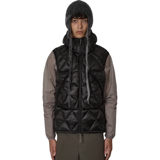 [M,L,XL]로아 하이킹 25fw Nuna 800 후드 패딩 조끼/블랙