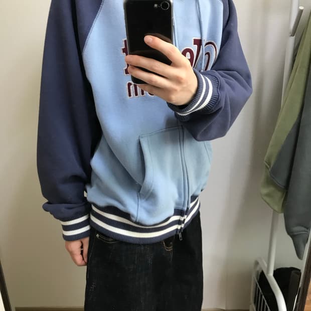 테켓 후드집업