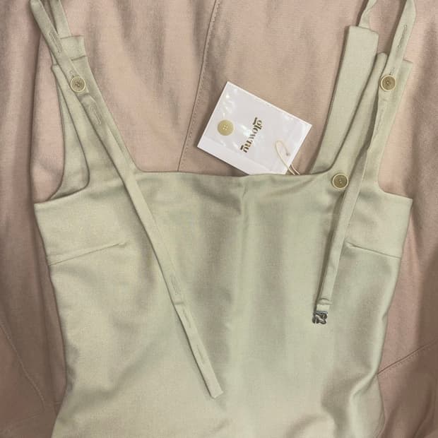 글로니 아이리스 탑_그린