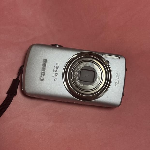 Canon Ixus 200is 실버 