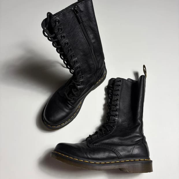 Dr.Martens 닥터마틴 1B99 14홀 버지니아 부츠 PR2311