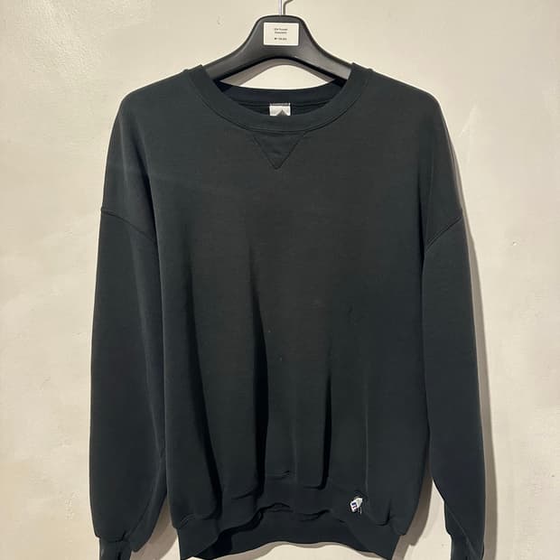 빈티지 00s 러셀 스웻셔츠 블랙