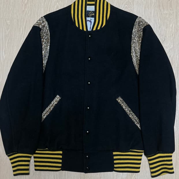 니들스 레오파드 바시티 자켓