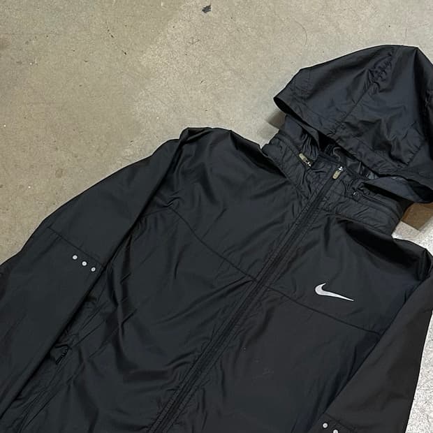 XL 나이키 러닝 바람막이