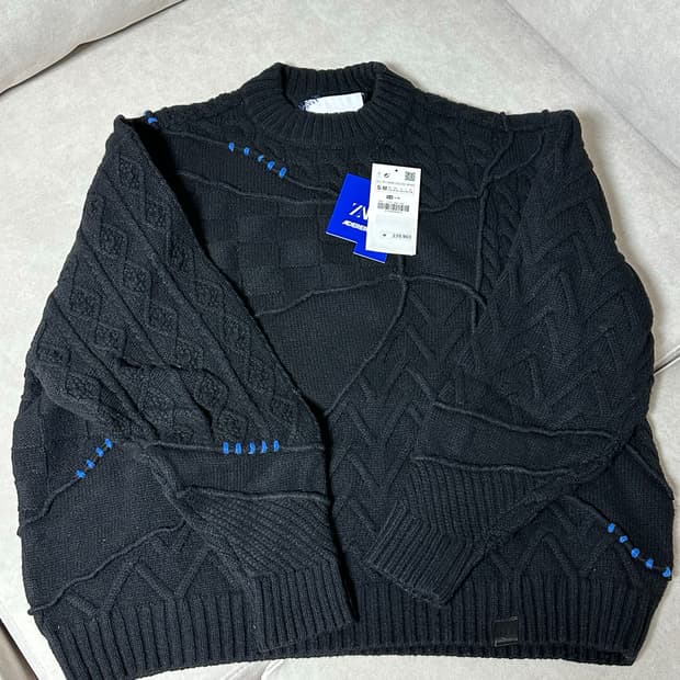 자라 x 아더에러 패치워크 오버사이즈 니트 스웨터 블랙 S-M