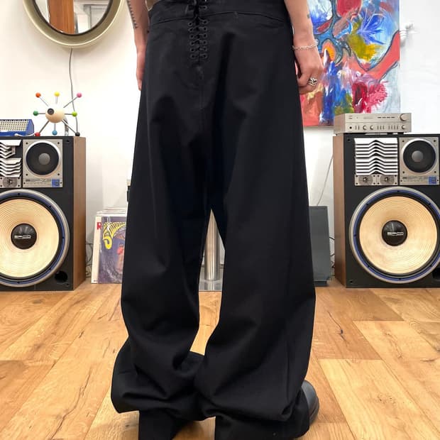 세일러 트라우저