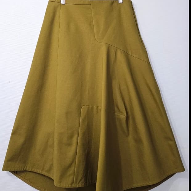 COS 코스 언발란스 스커트 올리브 ~29
