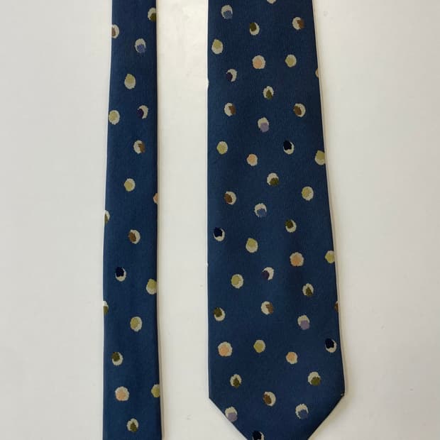 이세이미야케 넥타이