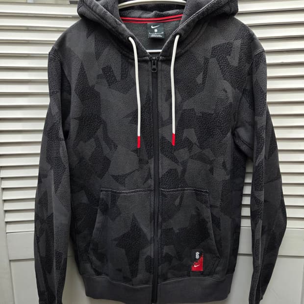 나이키 스우시 카이리 후드 집업