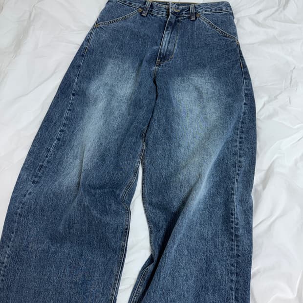 해칭룸 와이드 커브진