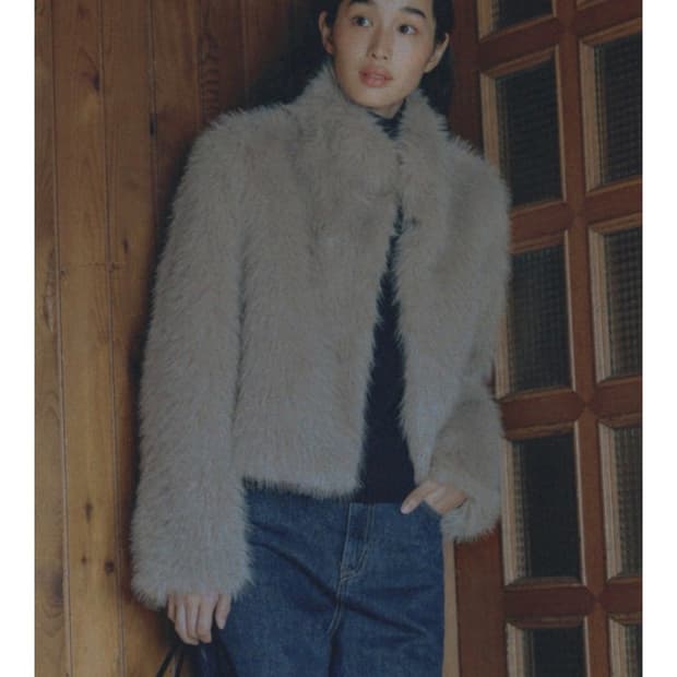 망고매니플리즈 앤티크 퍼 자켓 그레이