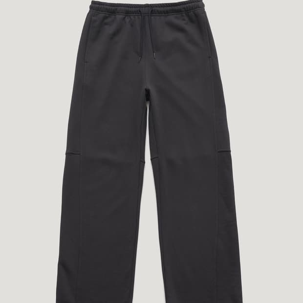 새상품)파르벵 farven 헬로 키티 로고 스웻 팬츠 차콜