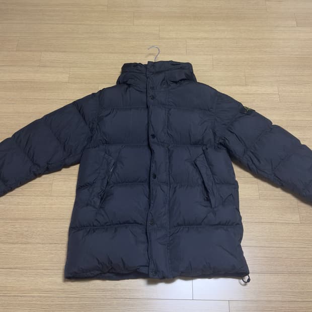 스톤아일랜드 윈드 레지스턴트 후드 파카