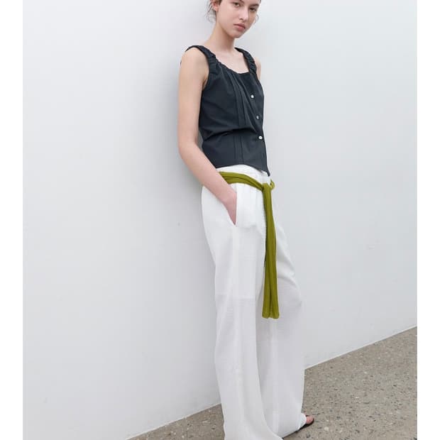 아틀리에나인 SIDE STRING BANDING BOOTCUT PANTS