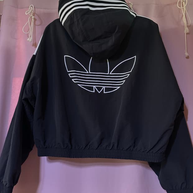 아디다스 오리지널 아디컬러 클래식 크롭 윈드브레이커 바람막이 자켓 블랙