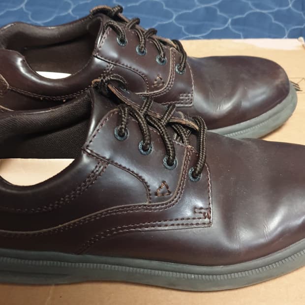 허쉬파피 초경량 클래식 레더 컴포트화 다크브라운 (285)