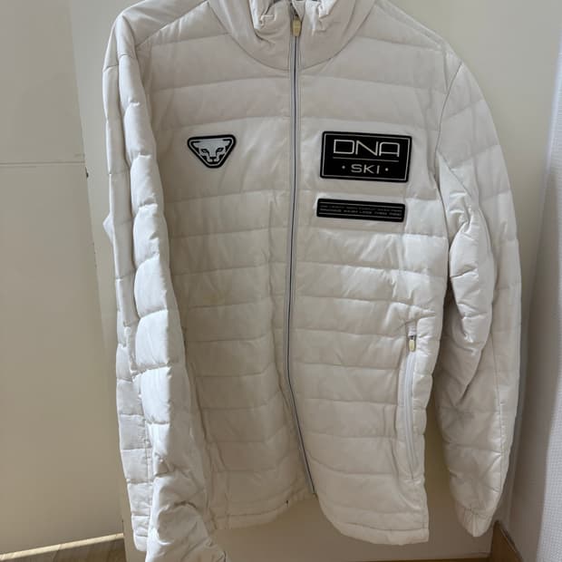 다이나핏 경량패딩