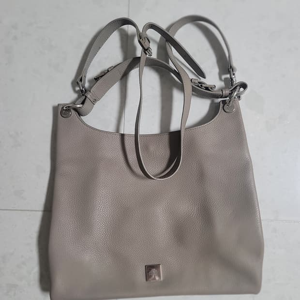 멀버리 가죽 토트백 상태굿

