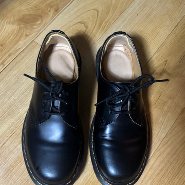 닥터마틴 1461 스무스 240(uk5)