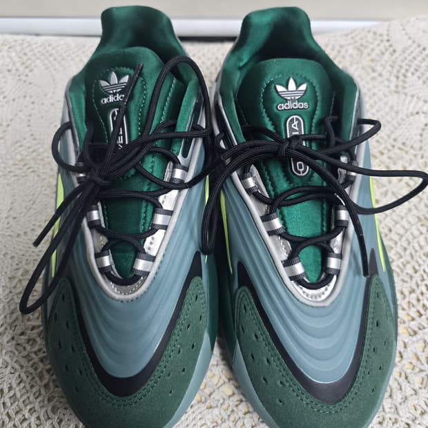 아디다스 오젤리아 다크그린 240