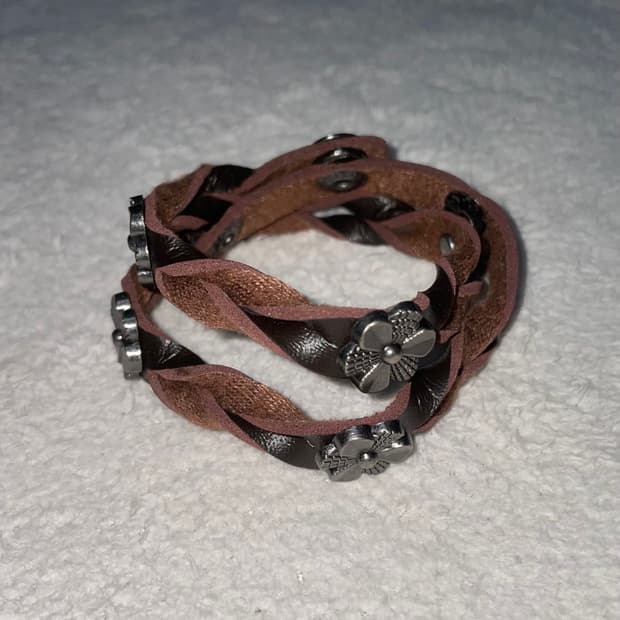 flower brown leather bracelet