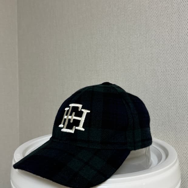 east harbour surplus 캡