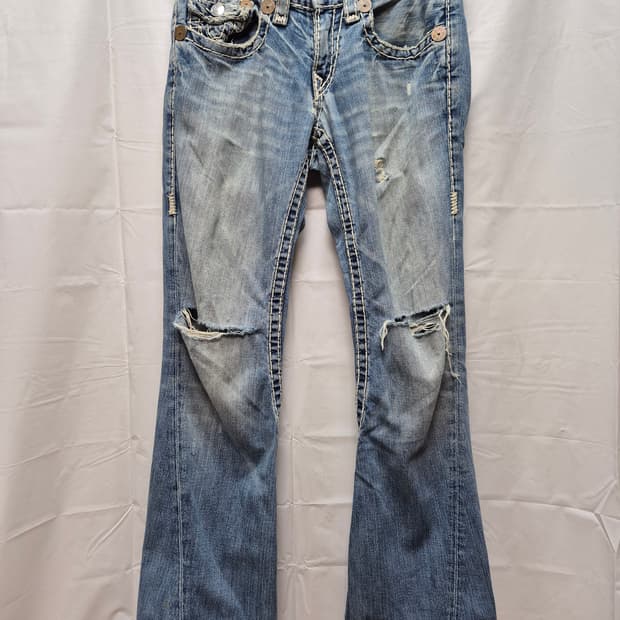 트루릴리젼 부츠컷데님