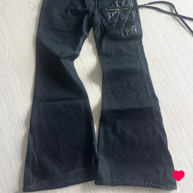 에모스텐스 레더 부츠컷