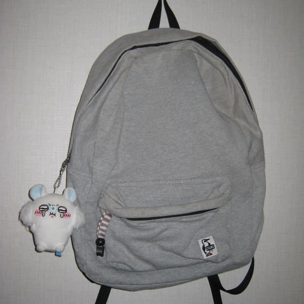 CHUMS 그레이 백팩 책가방 가방 후드티 재질