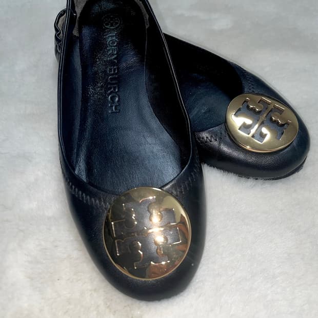 Tory burch flat shoes