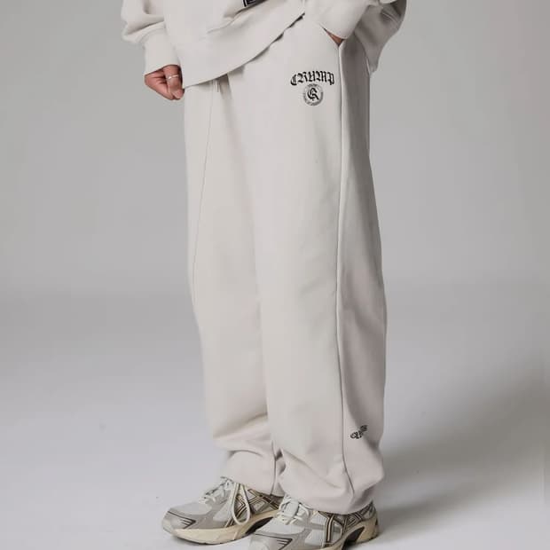 크럼프 클래식 엠블럼 스웨트 조거 팬츠 XL