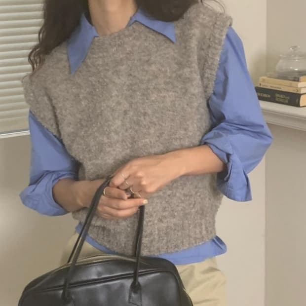 새상품)vasil 니트 베스트