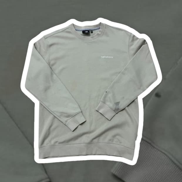 뉴발란스 맨투맨