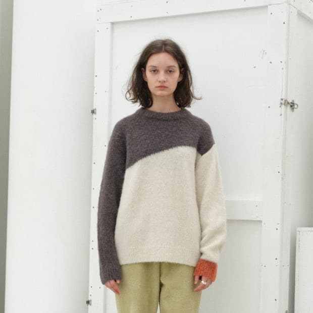 앤조블루스 니트