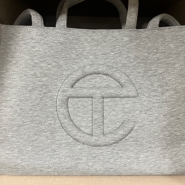 UGG x 텔파 미디움 그레이