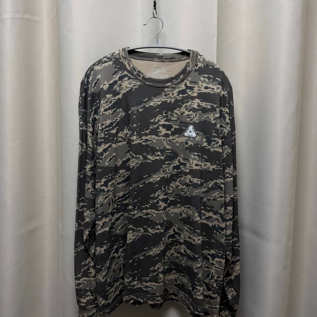Palace 팔라스 소파 롱슬리브 타이거 디지 카모