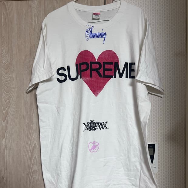 25fw 슈프림 supreme 어나운싱 화이트 반팔 티셔츠
