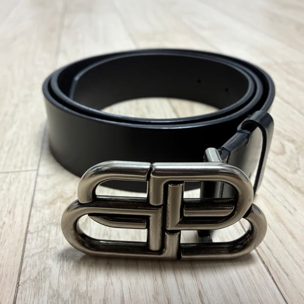 발렌시아가 BB벨트 블랙실버 (95사이즈)