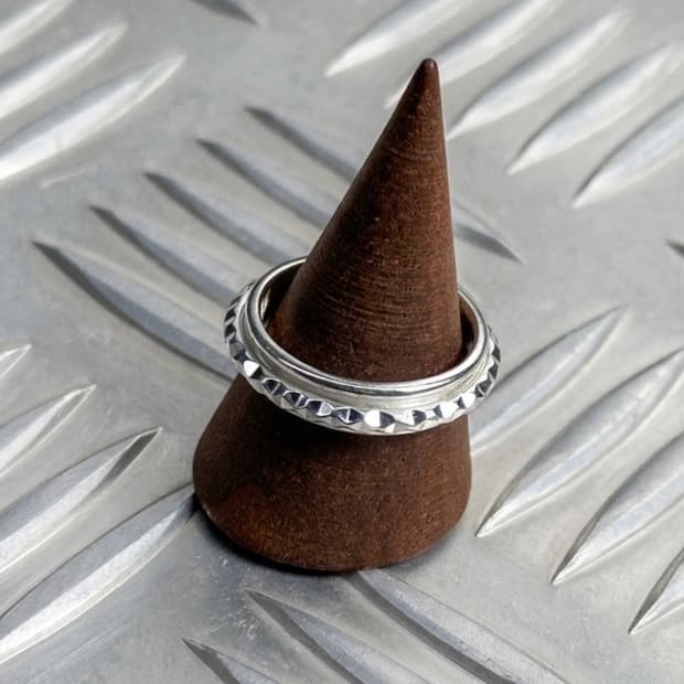 Spine Spin 925Silver Ring