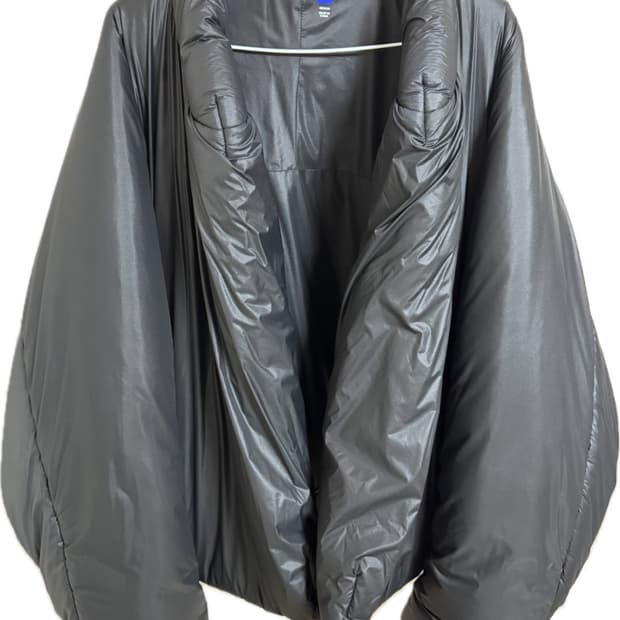 이지갭 Yeezy x Gap by Balenciga 라운드 자켓 2 블랙