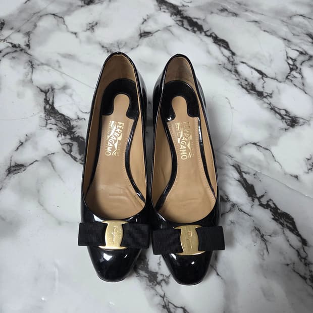 페레가모 구두 5.5사이즈