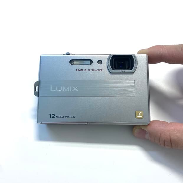 파나소닉 루믹스 DMC-FP8 디지털 카메라