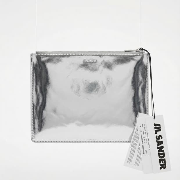 질샌더 실버 레더 클러치 백