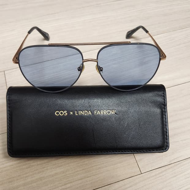 Cos X Linda farrow 블루틴트 선글라스