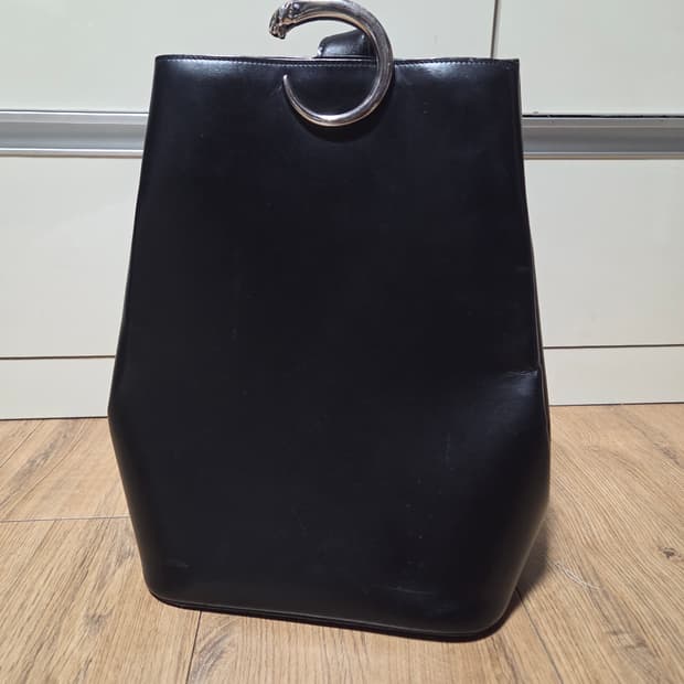 까르띠에 가죽 슬링백 외줄 백팩