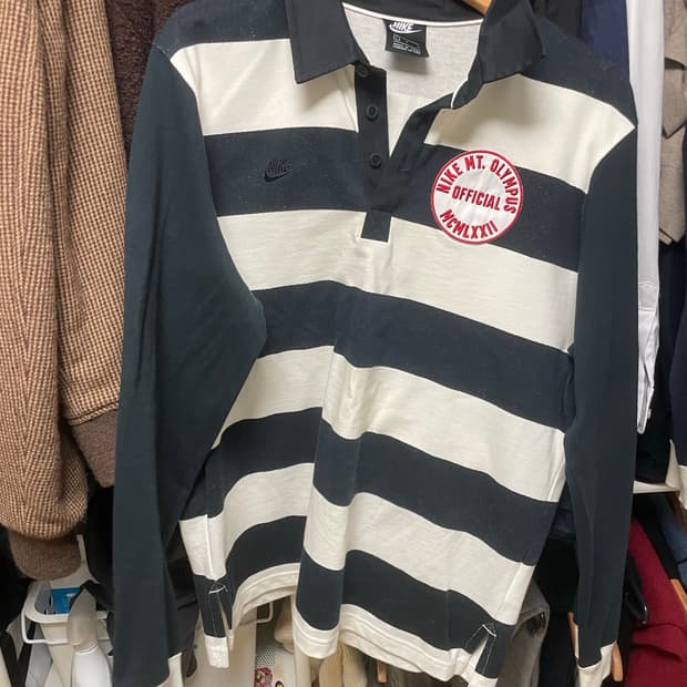 나이키 스프라이트 긴팔 티셔츠 팝니다!