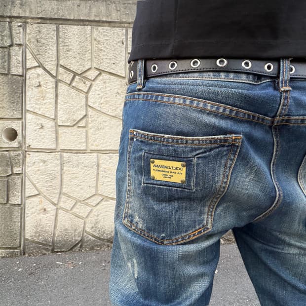 돌체앤가바나 골드 플레이트 디스트레스드 진