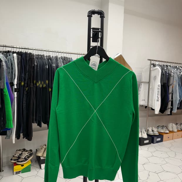 [M] 보테가베네타 스티치 브이넥 니트