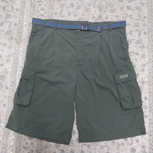 KOLON 스포츠 나일론 카고 하프팬츠 (38-39)