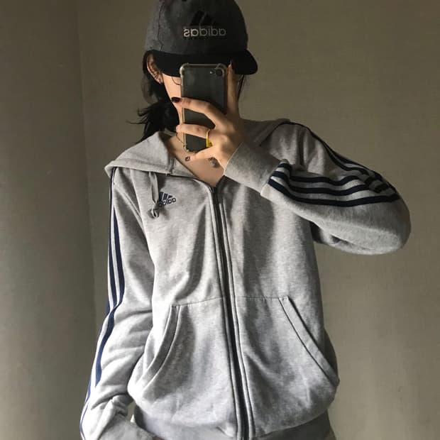 아디다스 그레이 네이비 후드집업